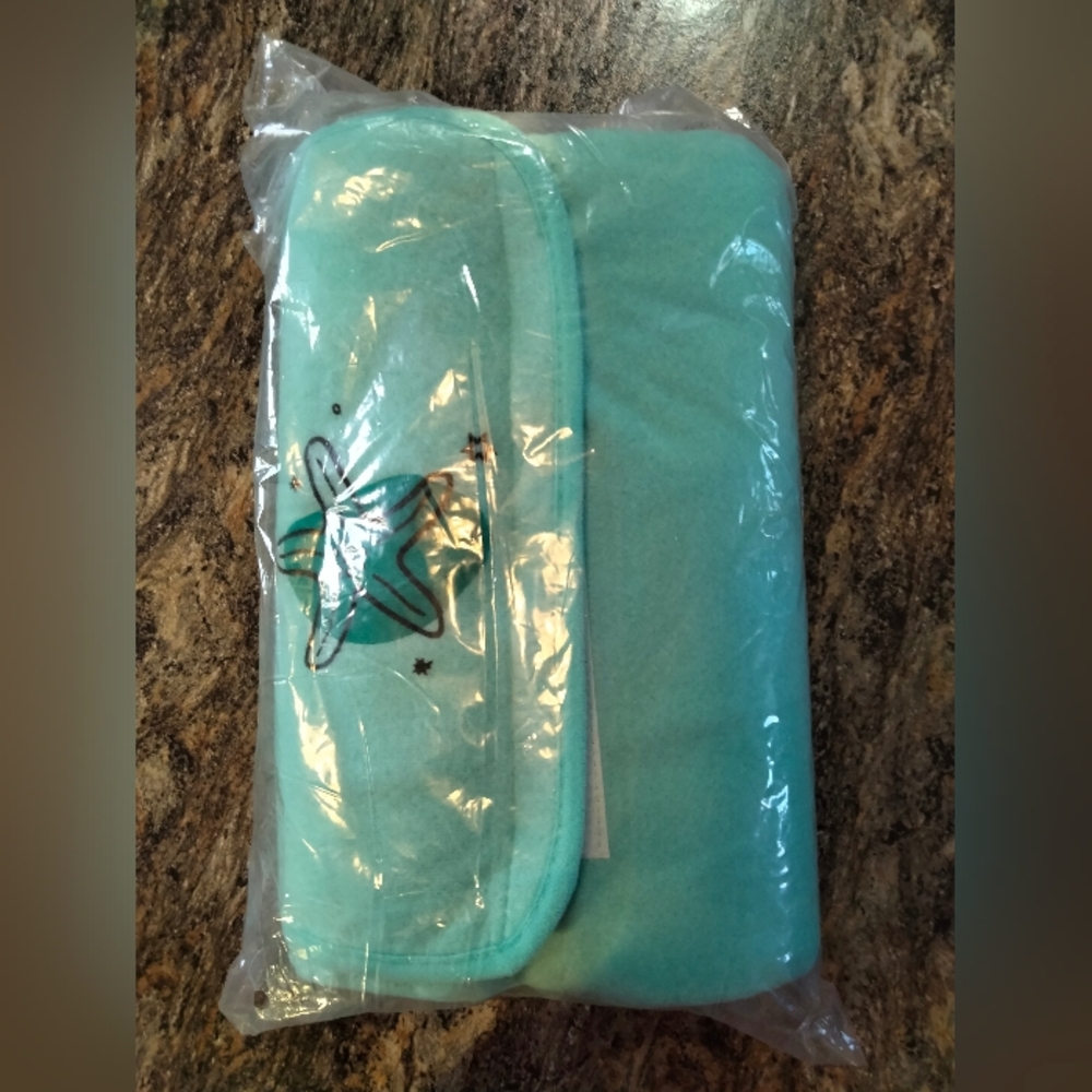 Tupperware Picnic Blanket
